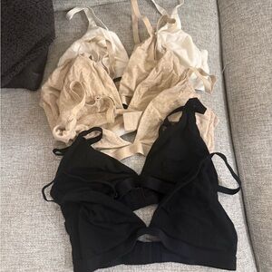 GAP Women's Tri-Color Bra Collection